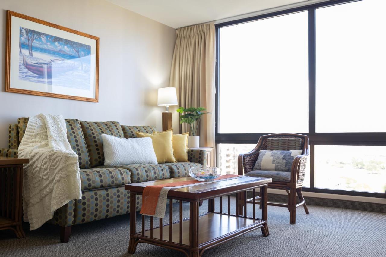 Beautiful Mountain View In Waikiki Sunset With Parking Apartment Honolulu Exterior photo